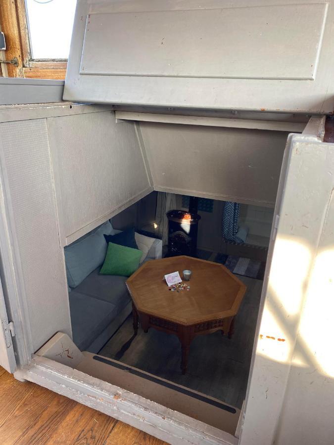 Peniche "Louise Michel" Sejournez Dans L'Appartement Du Capitaine, Offrez Vous Une Experience Inoubliable Au Fil De L'Eau Douai Exterior foto