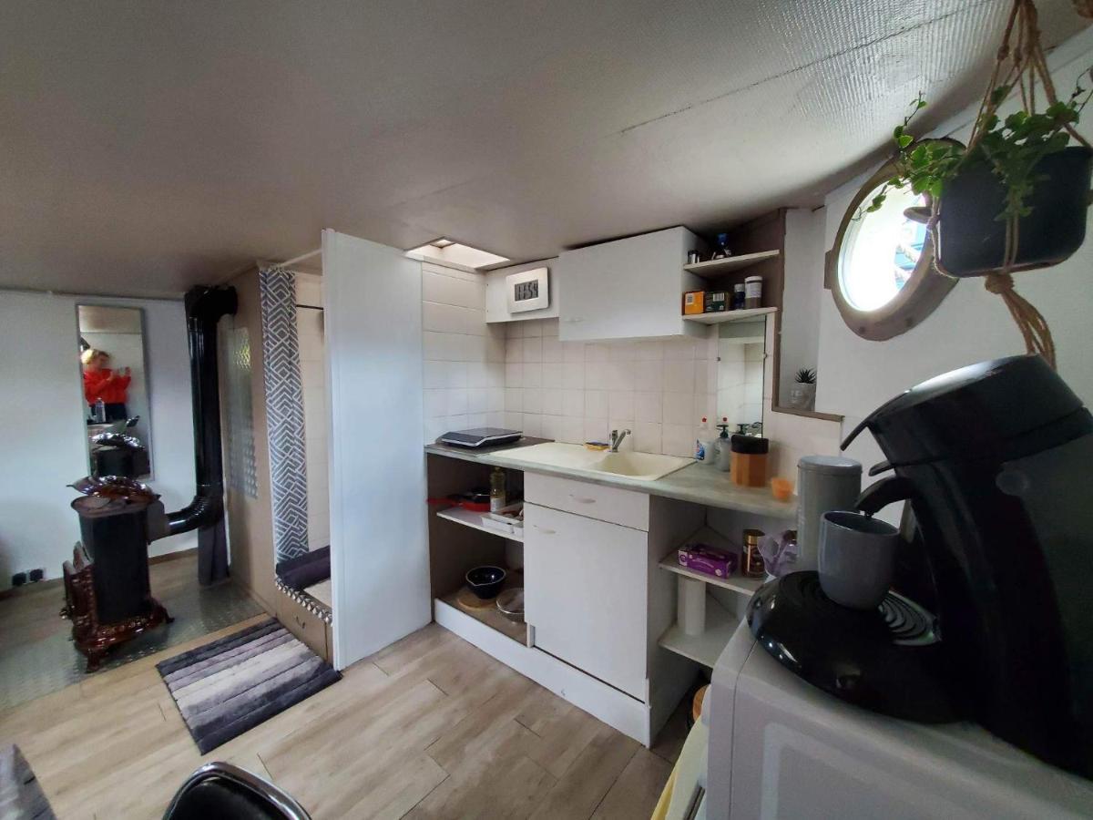 Peniche "Louise Michel" Sejournez Dans L'Appartement Du Capitaine, Offrez Vous Une Experience Inoubliable Au Fil De L'Eau Douai Exterior foto