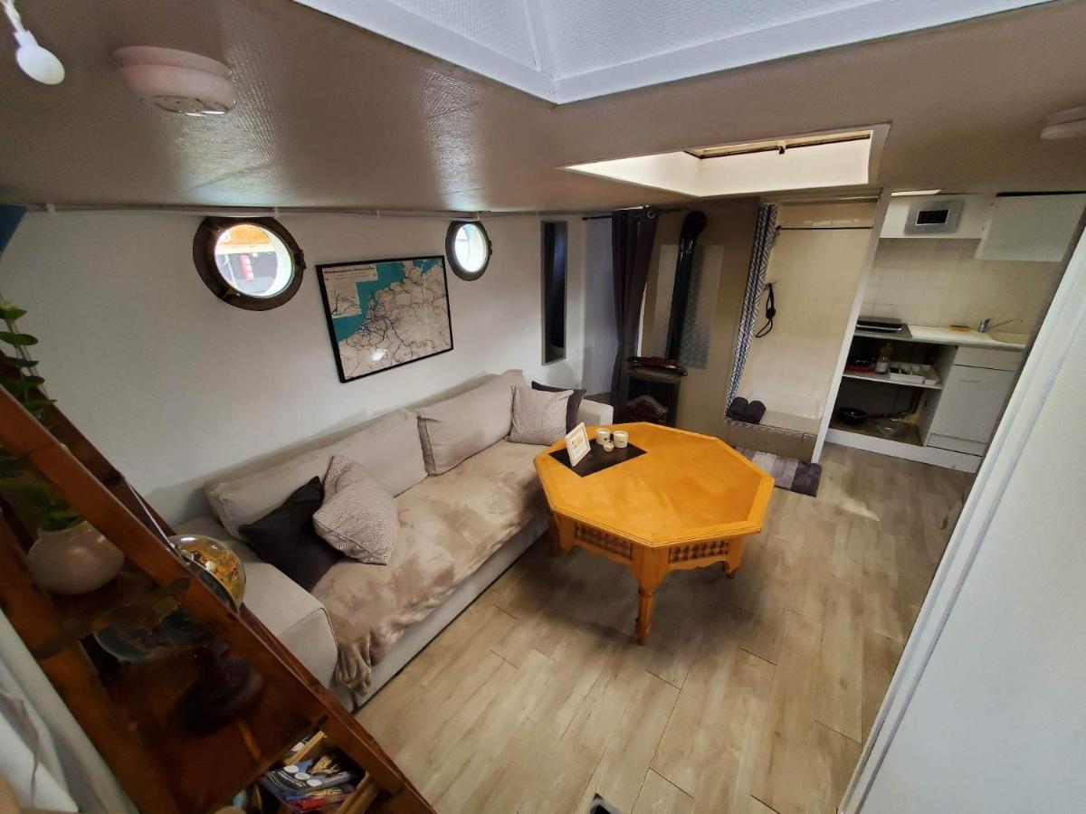 Peniche "Louise Michel" Sejournez Dans L'Appartement Du Capitaine, Offrez Vous Une Experience Inoubliable Au Fil De L'Eau Douai Exterior foto